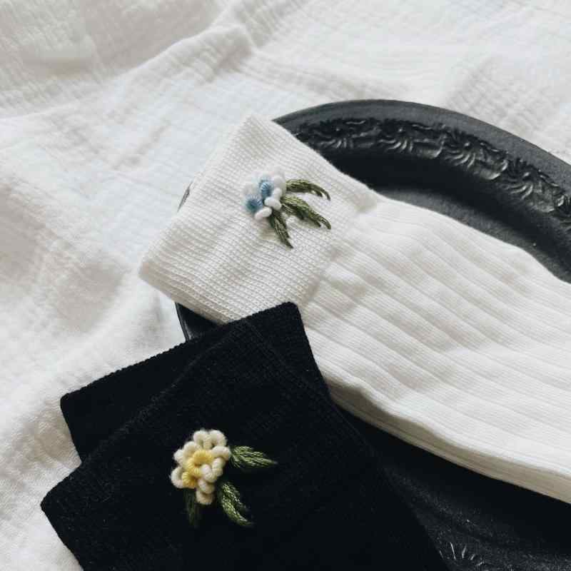 靴下 レディース 手編み 刺繍 ソックス コットン 堆堆袜 春夏 薄手 白色 黒色 黄色2