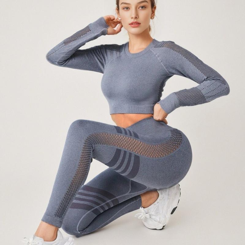 ヨガウェア レディース 2点セット 豪華感 プラティ 練習着 スポーツウェア 長袖 トップス 吸湿速乾 トレーニングウェア ランニングウェア グレー ピンク系