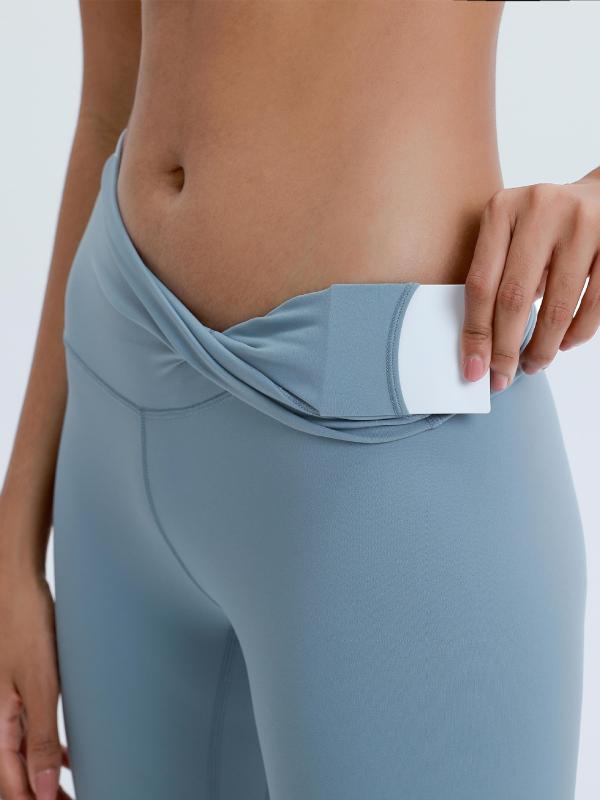 ヨガパンツ レディース スポーツ 高機能 ハイウエスト レギンス 9分丈 吸湿速乾 ストレッチ トレーニング 裸感 U字 ヒップアップ 無地 春夏秋冬 普段使い 部屋着