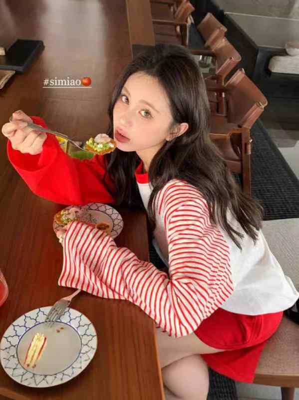 Tシャツ レディース 長袖 ストライプ 切り替え 接触冷感 ポリエステル リネン混紡 パフスリーブ ゆったり ラウンドネック トップス 韓国 カジュアル 春秋