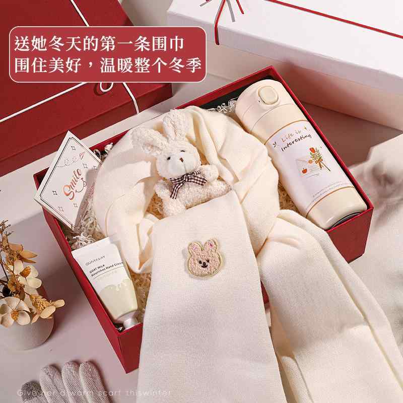 マフラー レディース ギフトセット 秋冬 クリスマス 誕生日プレゼント 友達 女性 向け かわいい 冬 暖かい 厚手 ショール ブローチ 付き