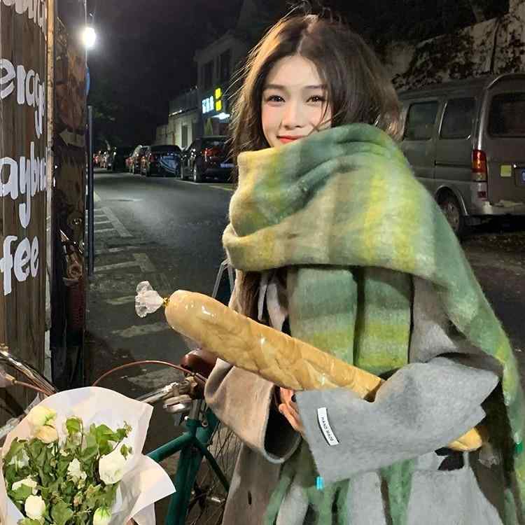 マフラー レディース 豪華感 モヘア風 森林柄 仿羊绒 ストール ショール 秋冬 防寒 焦糖色 クッキー 乳..