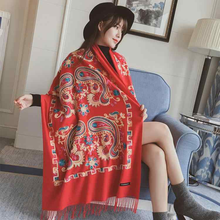 マフラー レディース 秋冬 春 ショール ストール 民族風 刺繡 タッチ 大判 フリンジ あったか 旅行 写..