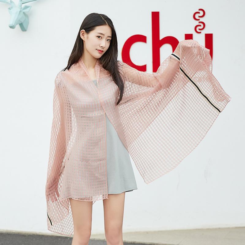 スカーフ レディース 秋冬 UVカット ショール ストール タッチ 大判 無地 サテン ビーチ 日焼け防止 赤 イエロー カーキ ブラック ピンク グレー2