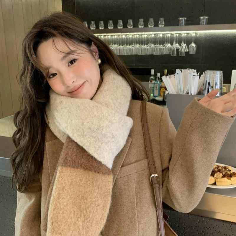 マフラー ストール 韓国風 配色 厚手 ウール混 暖かい 防寒 ふんわり ショール ひざ掛け 秋冬 ピンク系 グリーン系