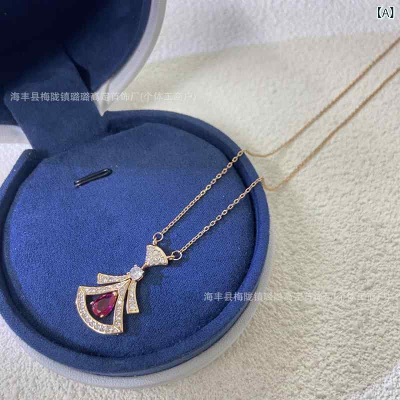 ネックレス レディース 高見え ジルコニア 扇形 スカートモチーフ ペンダント O字チェーン ファッションアクセサリー 赤 青 緑 ラインストーン エレガント 上品 軽量 普段使い パーティー