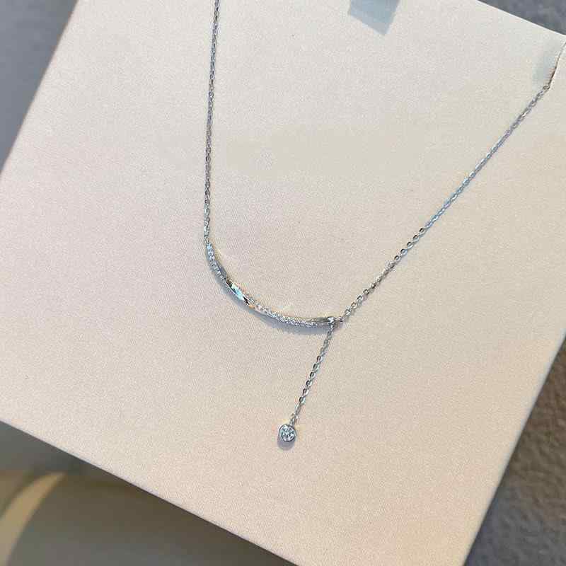 ネックレス レディース シルバー925 笑顔モチーフ ペンダント ドリル 流れる 鎖骨 電気メッキ加工 十字..