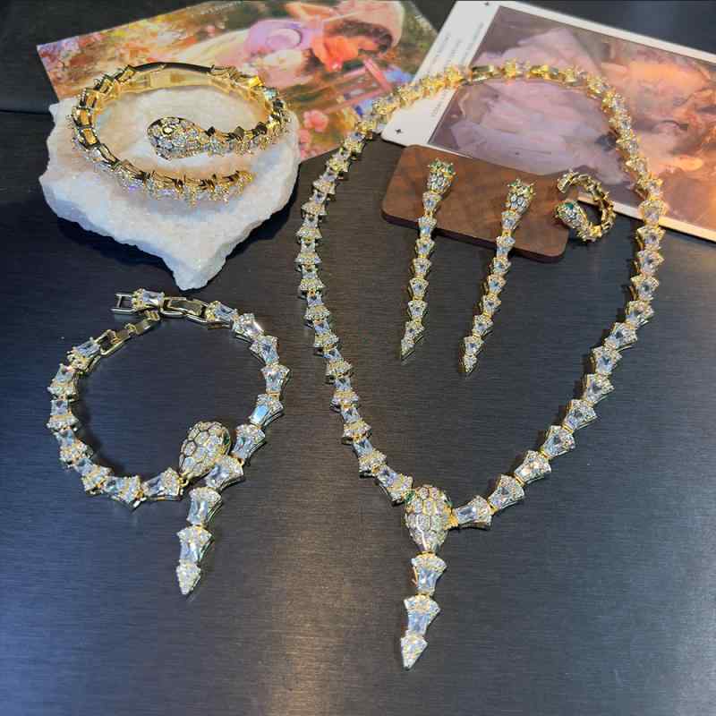 アクセサリー レディース ネックレス ピアス ブレスレット リング セット ゴールドカラー 蛇モチーフ ラインストーン エレガント レトロ調 電気メッキ加工2