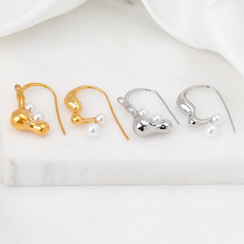 イヤリング レディース 淡水パール 幾何学型 ゴールドカラー 鋼色 レトロ 高級感 揺れる フック ピアス 上品 エレガント