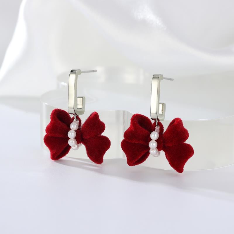 ピアス レディース レッド 赤 ベルベット リボン 蝶々 バタフライ パール 真珠 電気メッキ加工 幾何学..