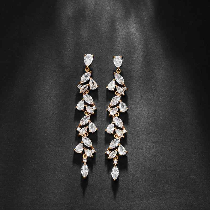 ピアス レディース 幾何学模様 フラワー ジルコニア ドロップピアス エレガント 韓国風 ファッション 通勤用 パーティー用 ギフト 電気メッキ加工 流れる 揺れる フリンジ(4)