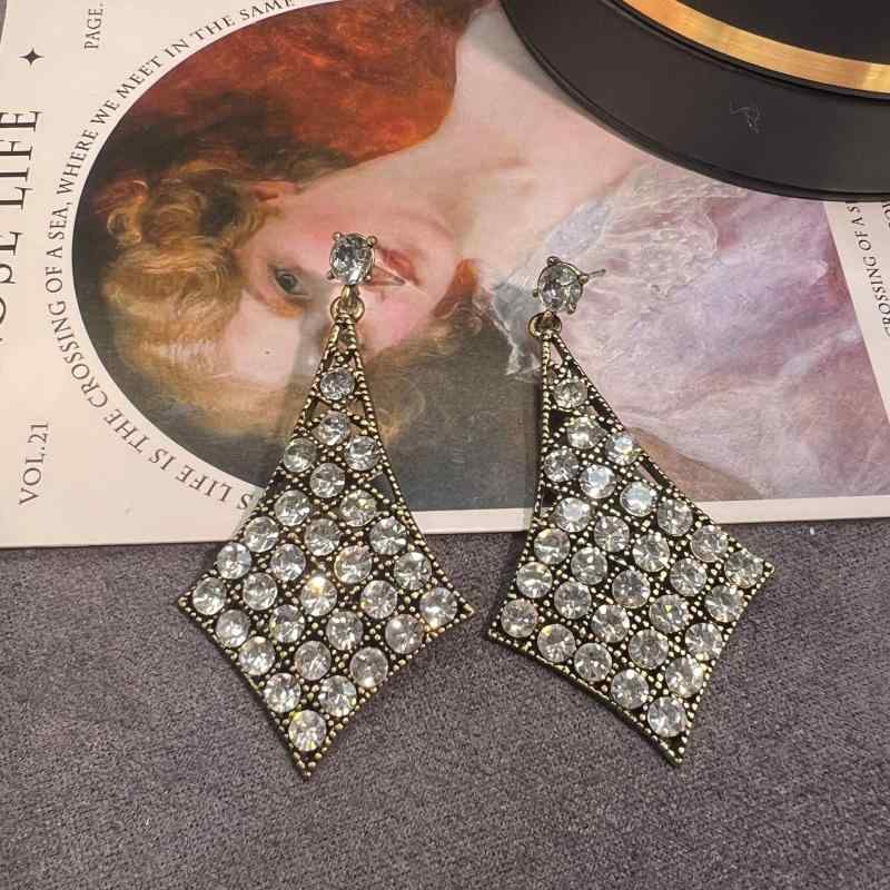 ピアス レディース ヴィンテージ 幾何学模様 ジルコニア エスニック 高級感 法式 レトロ コーヒー色2(4)