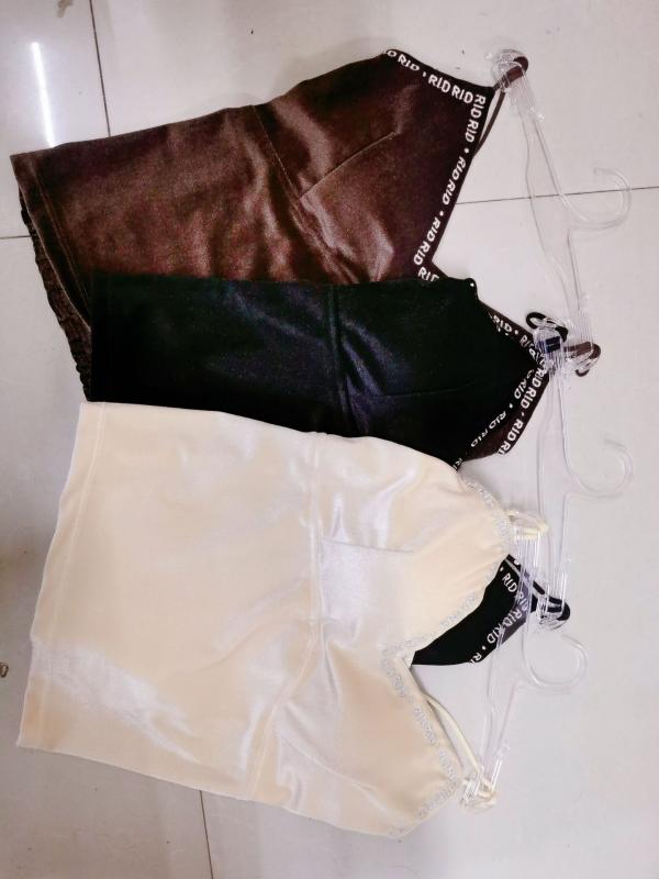 タンクトップ レディース 女性用 カップ付き ベスト ミックスファブリック 美背 肌着 トップス 黒色 ベ..