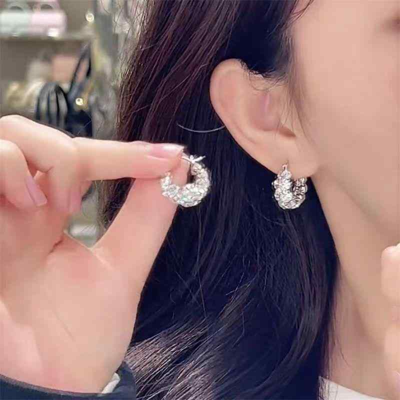 ピアス レディース シルバーカラー ジルコニア 幾何学模様 電気メッキ加工 ファッション アクセサリー ジュエリー パーティー プレゼント ギフト おしゃれ かわいい