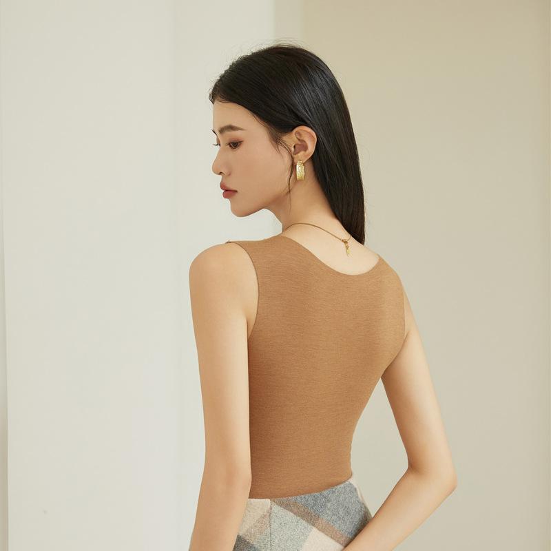 レディース インナーベスト 蚕糸 ウール 厚手 Uネック 肌触りの良い 暖かい ブラ不要 ノンワイヤー ブ..