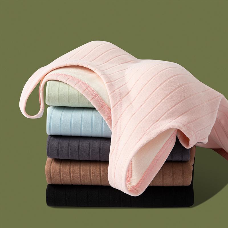 ベスト レディース 秋冬 裏起毛 カップ付き 防寒 インナー あったか タンクトップ トップス ノースリーブ 部屋着 普段使い 婦人服 女性用 黒 白