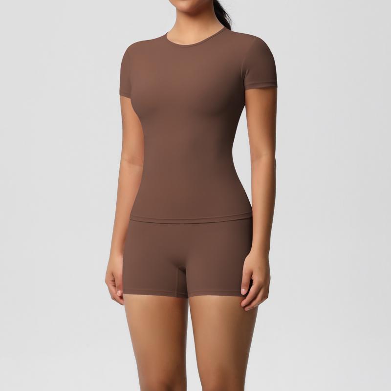 ヨガウェア レディース 上下セット スポーツウェア ランニングウェア トレーニングウェア ショートパン..