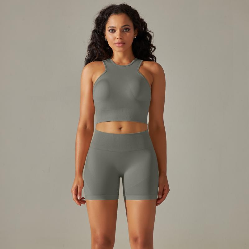 ヨガウェア レディース セットアップ 上下セット スポーツウェア トレーニングウェア 美背 ノンワイヤ..