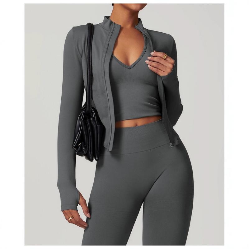 ヨガウェア レディース アウター 長袖 接触冷感 UVカット スポーツウェア トレーニング ランニング フィットネス ジム 無地 スタンドネック ジップアップ トップス 高級感 黒