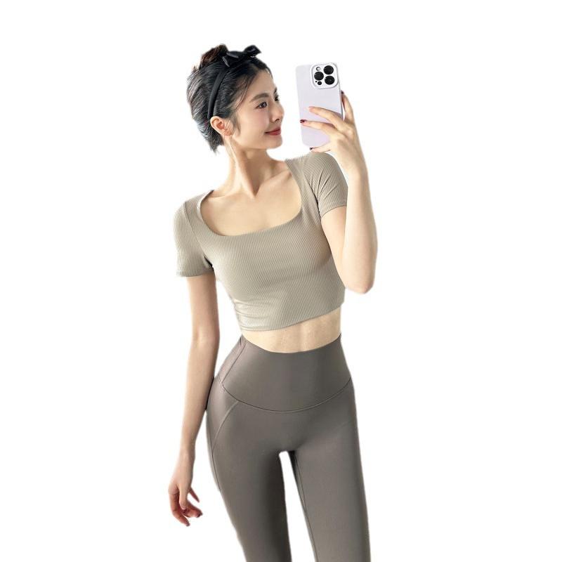 ヨガウェア レディース 半袖Tシャツ 美背 スポーツトップス 速乾 トレーニングウェア フィットネス 接..