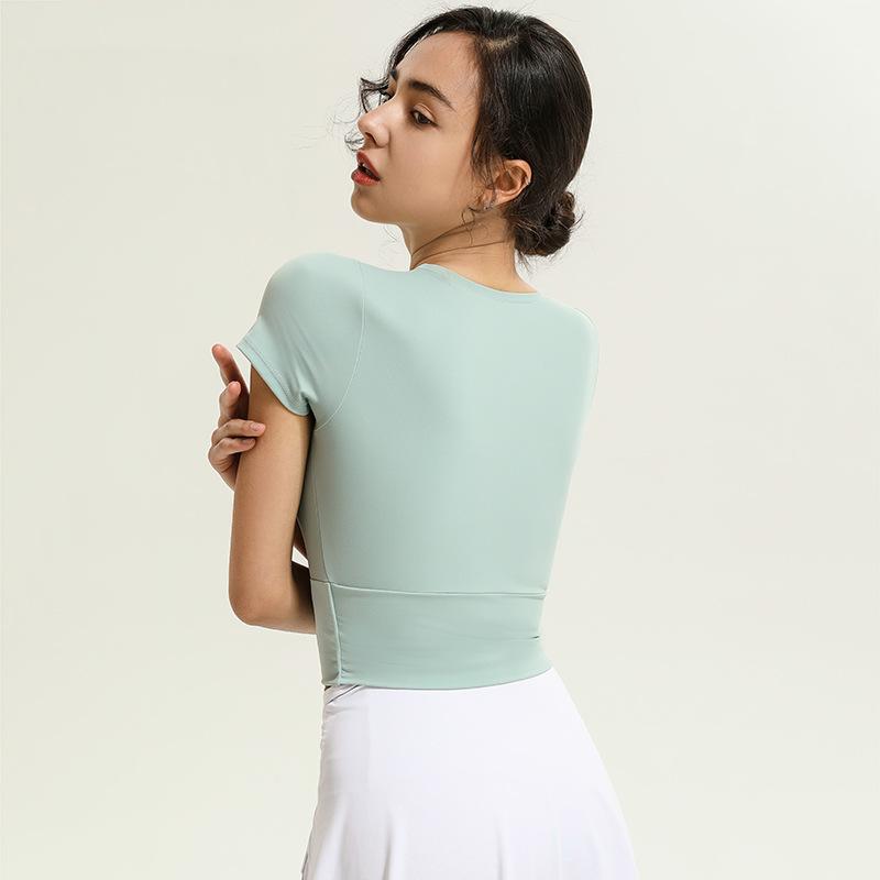 ヨガウェア レディース 半袖 トップス パッド付き へそ出し ショート丈 Tシャツ スポーツ トレーニング ランニング 伸縮性 吸湿速乾 春夏