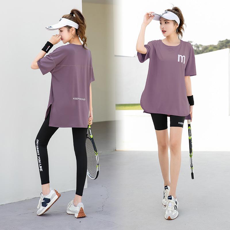 スポーツウェア レディース 大きいサイズ 4点セット ランニングウェア 速乾 半袖 Tシャツ パーカー パンツ ショーツ ヨガウェア Loose ポリエステル 吸湿性 通気性 伸縮性 春夏秋冬 ピンク系 ブラック系 カーキ色 パープル系