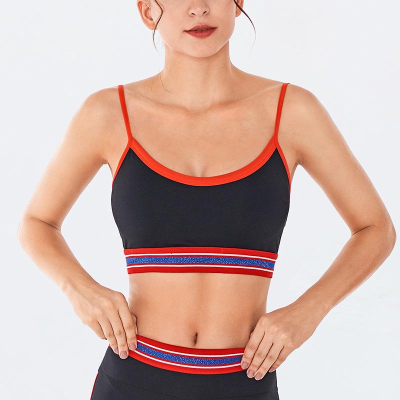 ヨガウェア レディース スポーツブラ 揺れない ランニング フィットネスブラ 吸湿速乾 耐震 聚拢 ブラトップ ノンワイヤー タンクトップ トップス 運動用 下着 肌着 接触冷感 ストレッチ トレーニング スポブラ 部屋着 パッド付き ブラック レッド
