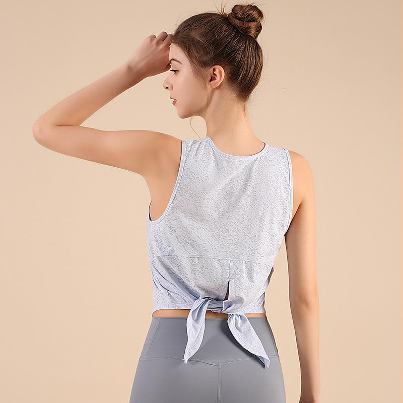 タンクトップ レディース ヨガウェア 速乾 通気性 スポーツブラ ランニング フィットネス ノースリーブ..