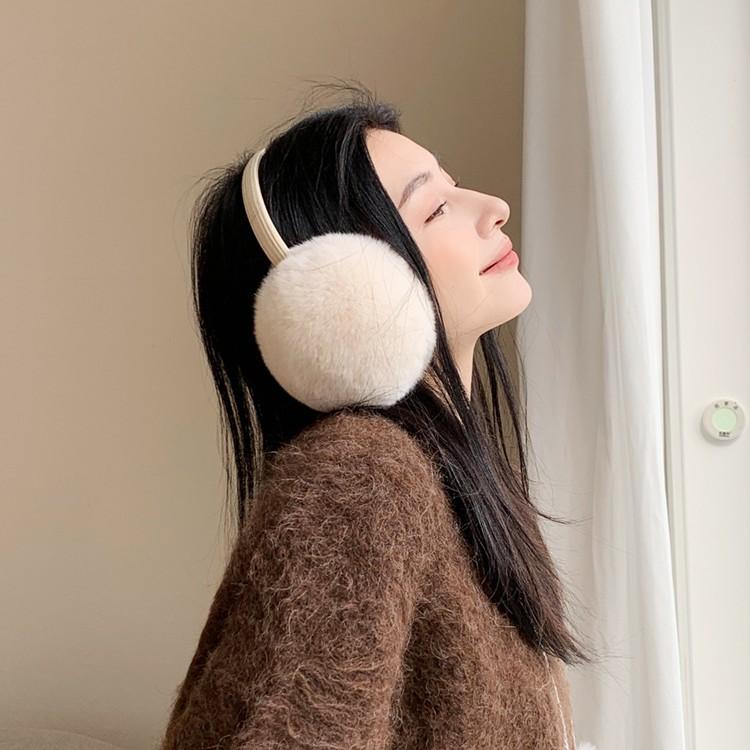 イヤーマフ レディース 防寒 暖かい ファー 革 あったか ふわふわ かわいい おしゃれ 調節可能 秋冬 ア..