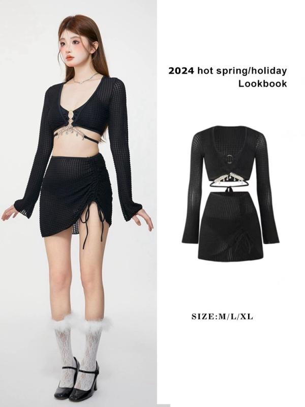 水着 レディース ビキニ 4点セット 体型カバー ビーチウェア リゾート おしゃれ かわいい 無地 ミルク..