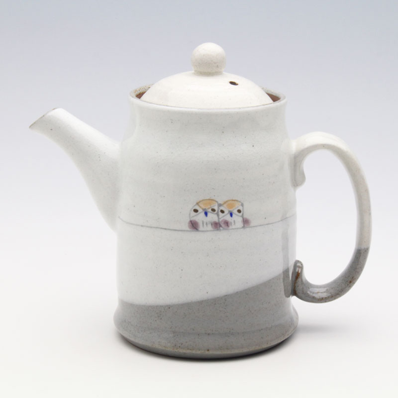福丸　ポット（大）　620ml 瀬戸焼 和食器 食器 ポット急須 ティーポット ティータイム 手彫り 手仕事 普段使い シンプル 日本製