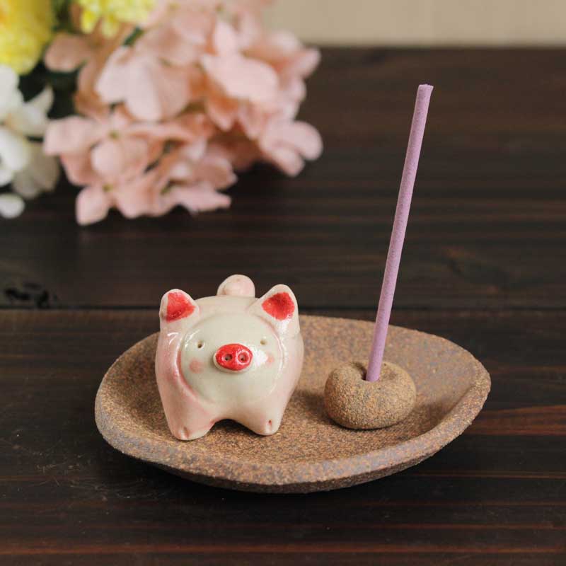 楽天市場】ブタ（素材（キッチン用品）陶磁器）（箸置き・カトラリー