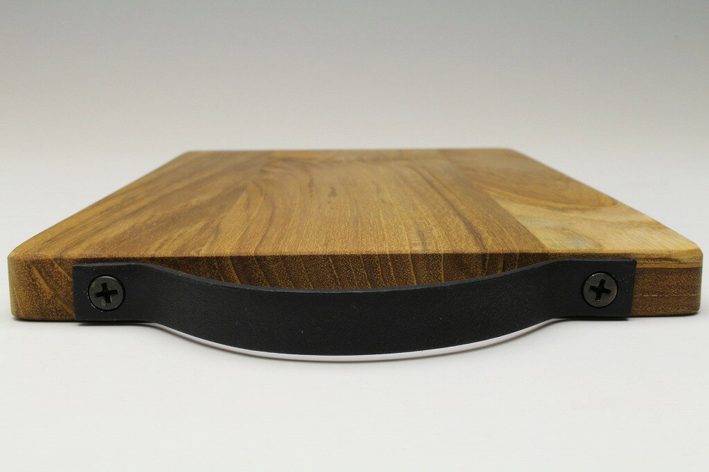 おしゃれキッチン お洒落な食卓 ホームパーティー【天然木】WOOD チーク 取手付きプレートM(小)15×28cm　アウトドア・キャンプ　まな板 BR-114 butoukan-10005832 和食器と和雑貨のお店 舞陶館 サンプル画像3