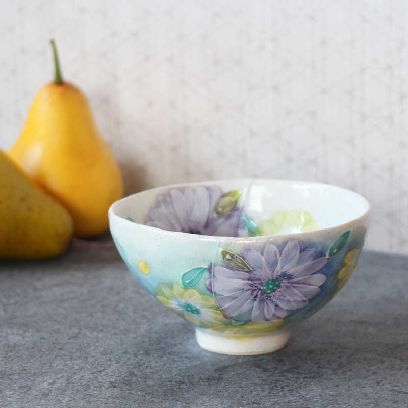 彩粉引花紋 飯碗（青） 瀬戸焼 和食器 食器 茶碗 手描き 花柄 プレゼント 贈り物 普段使い