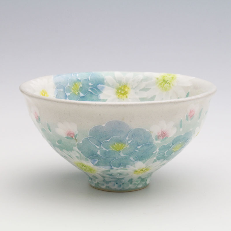 【青彩小花　飯碗】瀬戸焼 和食器 食器 茶碗 手描き 花柄 プレゼント 贈り物