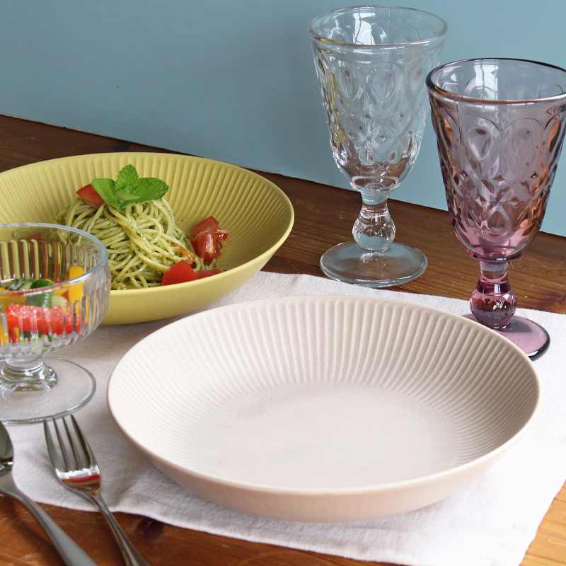 軽量食器 ザ・ヴェセル 軽量カレー＆パスタ皿【サーモンピンク】日本製 美濃焼