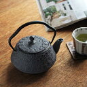【南部鉄器】鉄瓶 鉄急須 兼用瓶 腰張型桜(茶こし付) 0.5L 及春鋳造所 直火可 やかん ケトル 茶瓶 茶器 鉄分補給 日本製