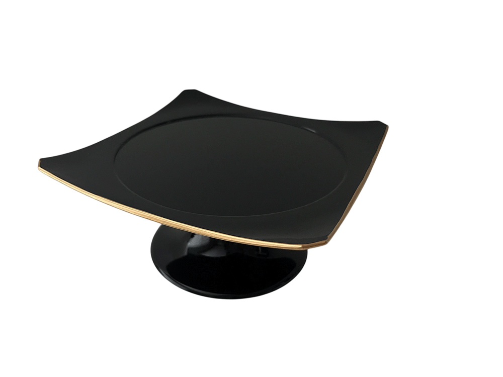 材質 PC製・黒色・フチ金 商品説明 供物台・菓子器 色 黒色 サイズ(約) 高さ6cm　巾13．5cm角