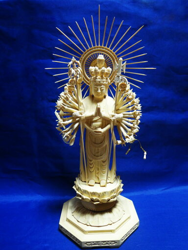 仏像 総柘植 八角台座 十一面千手観音 櫛光背 3.5寸 仏像 総柘植 八角台座 十一面千手観音 櫛光背 3.5寸