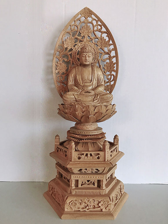 仏像 楠木地彫 六角台座 座釈迦 金泥書 2．0寸 釈迦如来 【禅宗 曹洞宗 臨済宗】