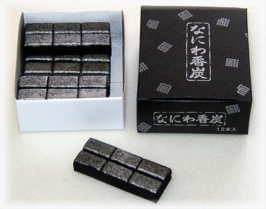 焼香の 種火 香炭 なにわ香炭 丸炭 12本入 玉初堂 スピード出荷 角香炉におすすめ 家庭用 御焼香 家庭用 法事 仏事用焼香用 火種 香炭 高品質 国産 仏...