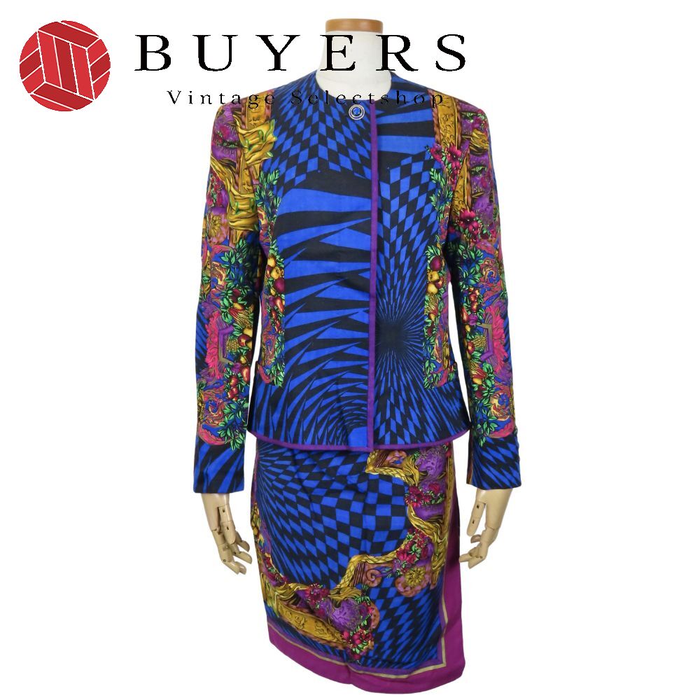 【中古】 ジャンニ・ヴェルサーチ セットアップ 総柄 スーツ 38 4 ウール ブルー パープル マルチカラー ジャケット スカート アパレル レディース 女性...