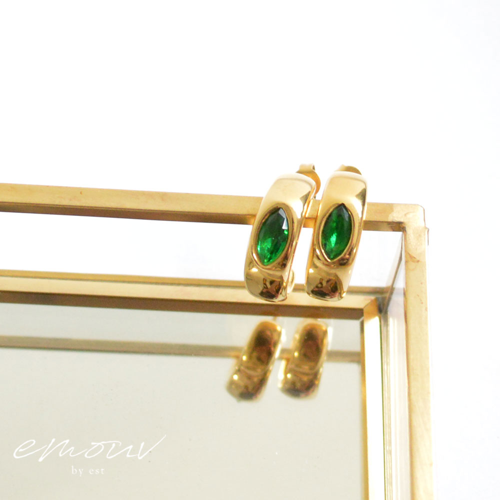 Rakuten - emouv by est エメラルドグリーンフープピアス ピアス ゴールド アクセサリー トレンド 旬 サージカルステンレス 金属アレルギー対応 金アレ ジュエリー おしゃれ 人気 女性 レディース ギフト プレゼント デイリー シンプル