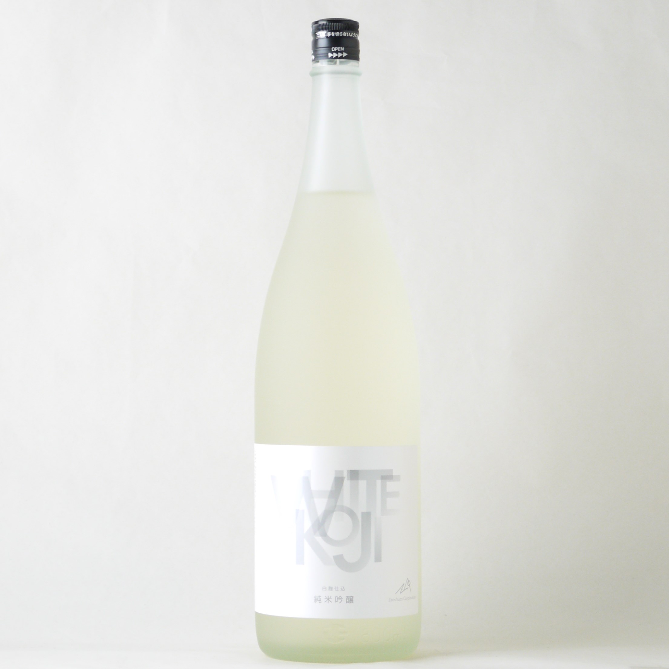 蔵王 純米吟醸 白麹仕込み 1800ml