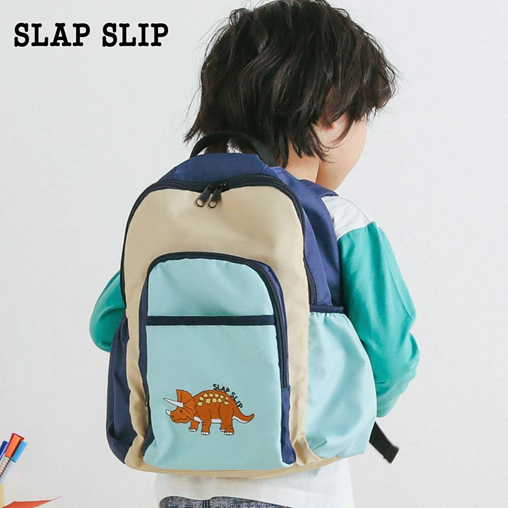 【30％OFF/SSセール】SLAP SLIP スラップスリップ 配色ショベルカー恐竜 刺しゅうポケット付きナイロンオックスリュック M~L 子供服 子ども服 男の子 女の子 M 9L L 12L バッグ リュック リュ…