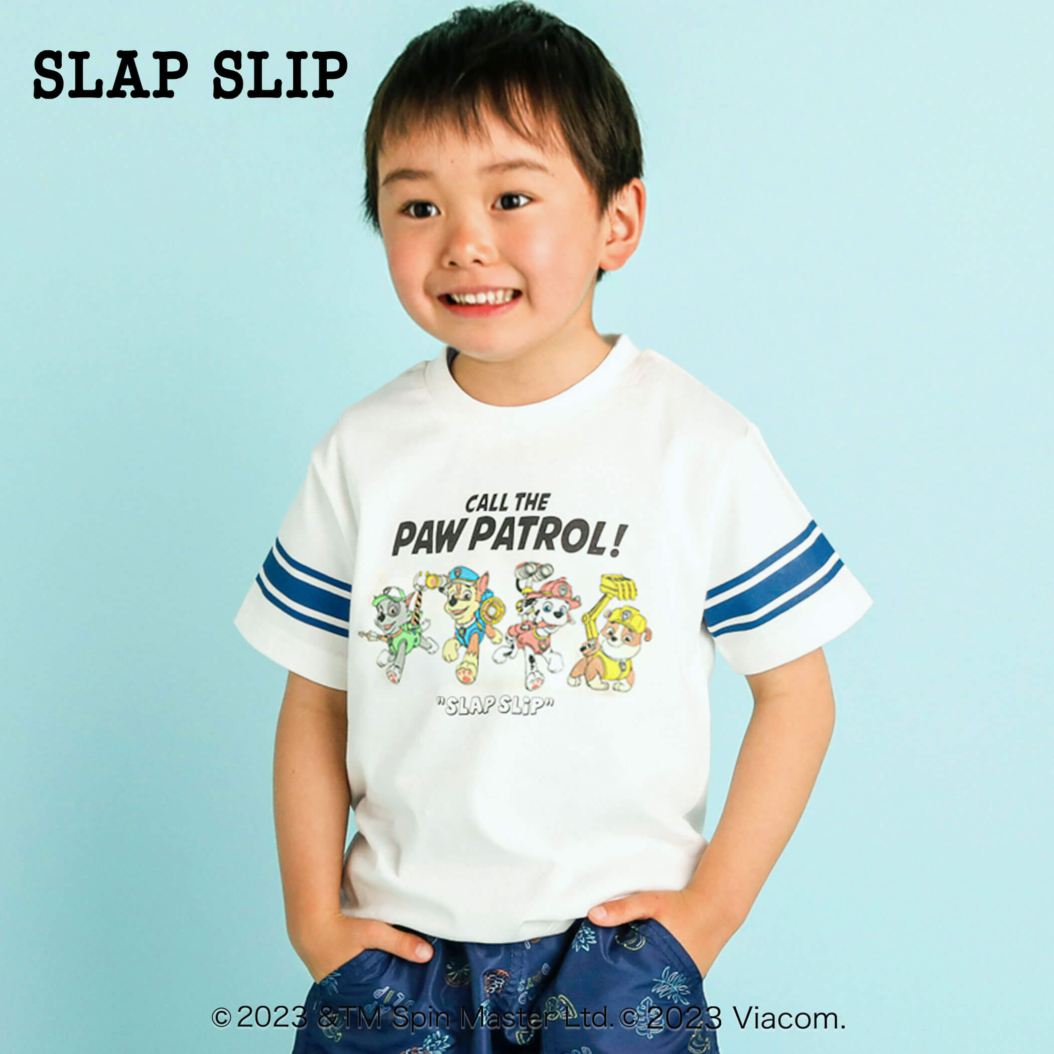 SLAP SLIP「【PAW PATROL(パウ・パトロール)×SLAP SLIP】袖ボーダーラインロゴプリント半袖Tシャツ(80~120cm)」子供服 子ども服 男の子 女の子のサムネイル