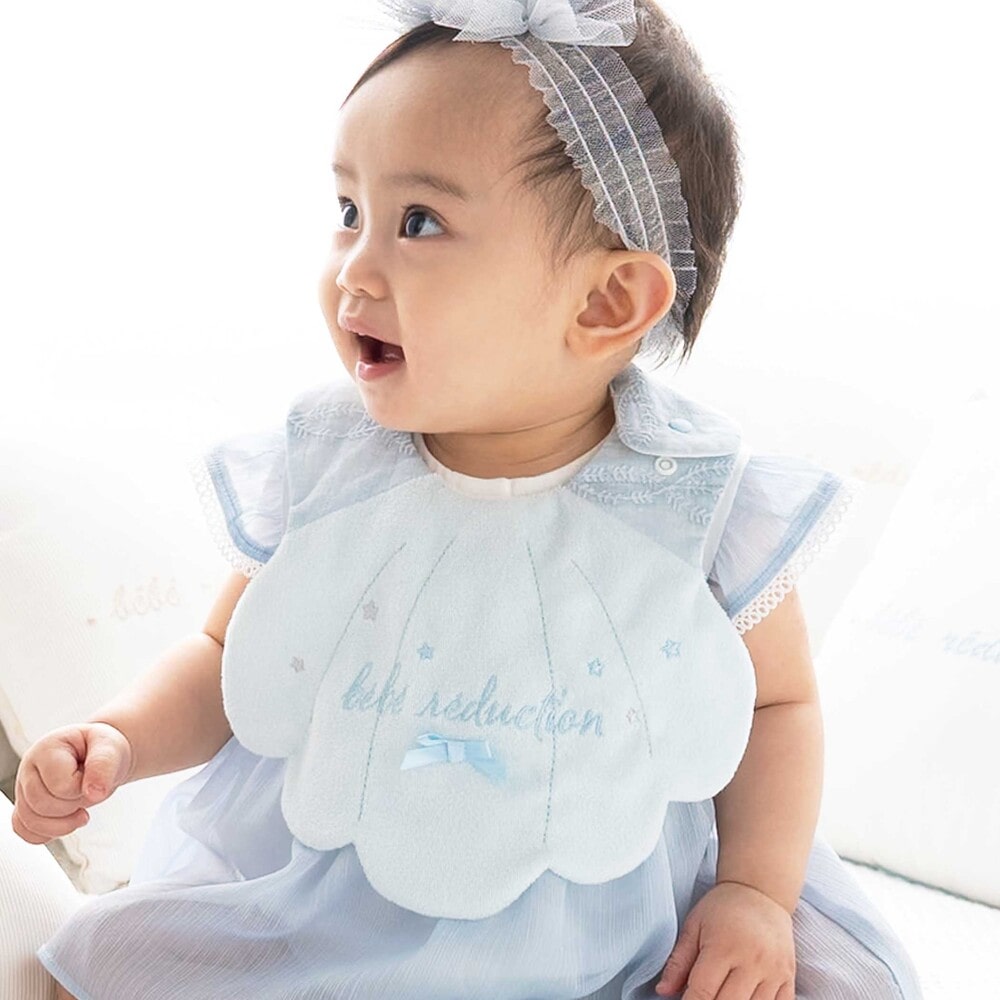 楽天市場】bebe（スタイ・お食事エプロン｜授乳用品・ベビー用食事用品