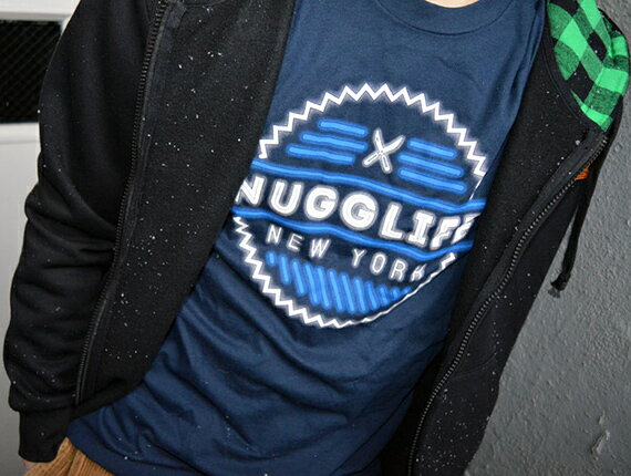 NUGGLIFE New York Strain Tシャツ