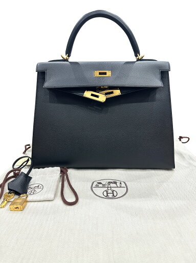 【中古/美品】Hermès エルメス ケリー 32 外縫い ブラック ゴールド金具 レディース バッグ【C刻印/2018年製】 【中古/美品】Hermès エルメス ケリー 32 外縫い ブラック ゴールド金具 レディース バッグ【C刻印/2018年製】