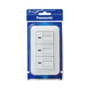 Panasonic WTP50513WP パック包装配線器具 コスモワイド埋込ほたるトリプルスイッチB(片切) (プレート付)(ホワイト)送料無料